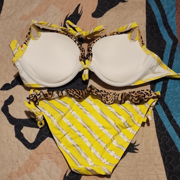 Victoria's Secret Gorgous Yellow Stripe And Cheeta Trim Swim Suit 36C, M - Picture 5 of 5